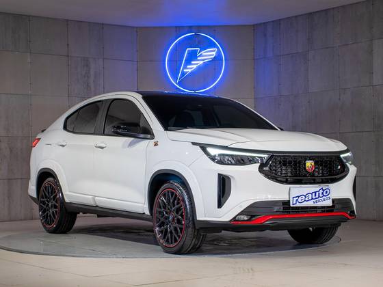 FIAT FASTBACK 1.3 TURBO 270 FLEX ABARTH AT6 FIAT FASTBACK 1.3 TURBO 270 FLEX ABARTH AT6